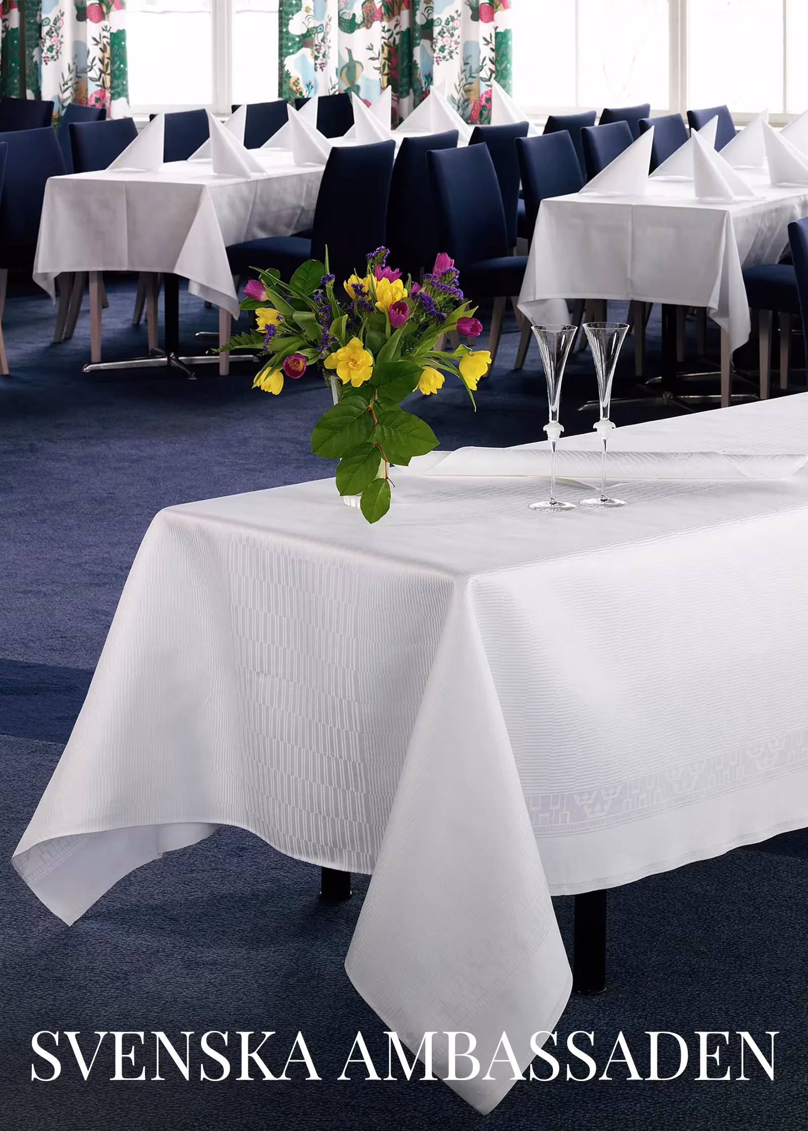 Linnedukar och servetter till svenska ambassaden gjorda av Klässbols Linneväveri