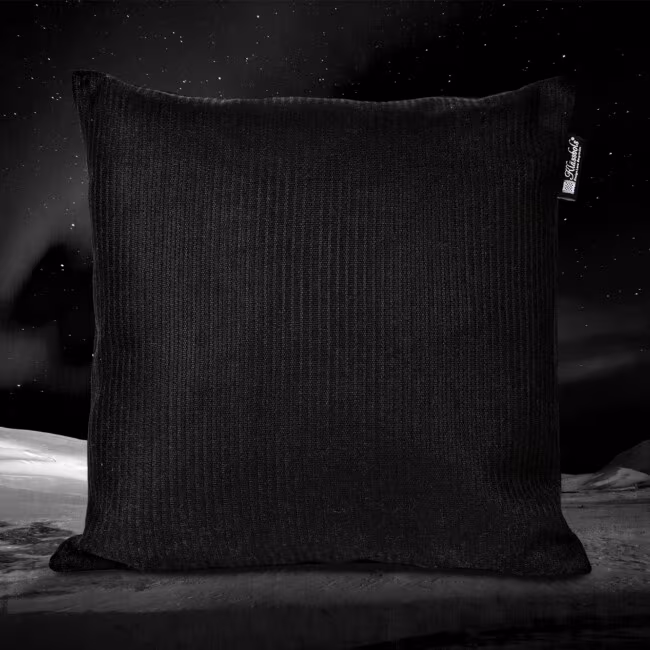 Norrland kudde Klässbols Linneväveri Lena Bergström Natt svart bak fram