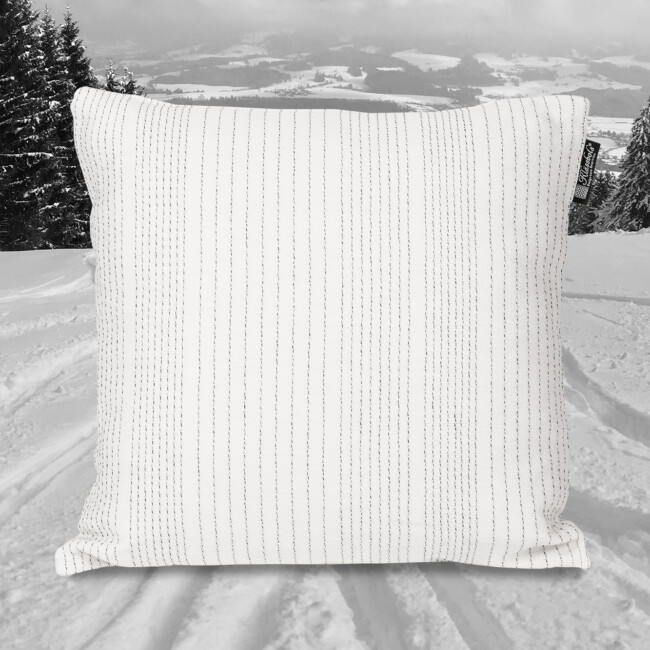 Norrland cushion Klässbols Linneväveri Lena Bergström Spår 11 white front back